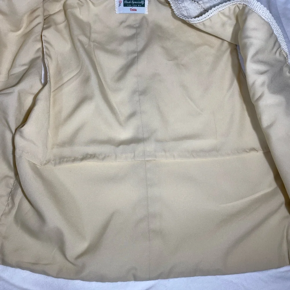 Vintage Handmade Cream Vest - Picture 12 of 15